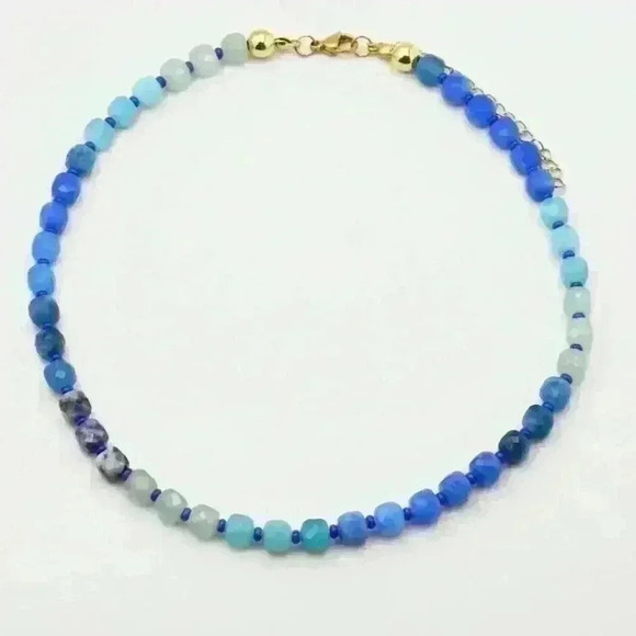 Treasure Jewels Gemstone Necklace - Picture 5 of 5